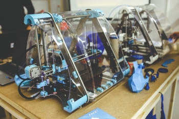 Custom 3D printing prototypes